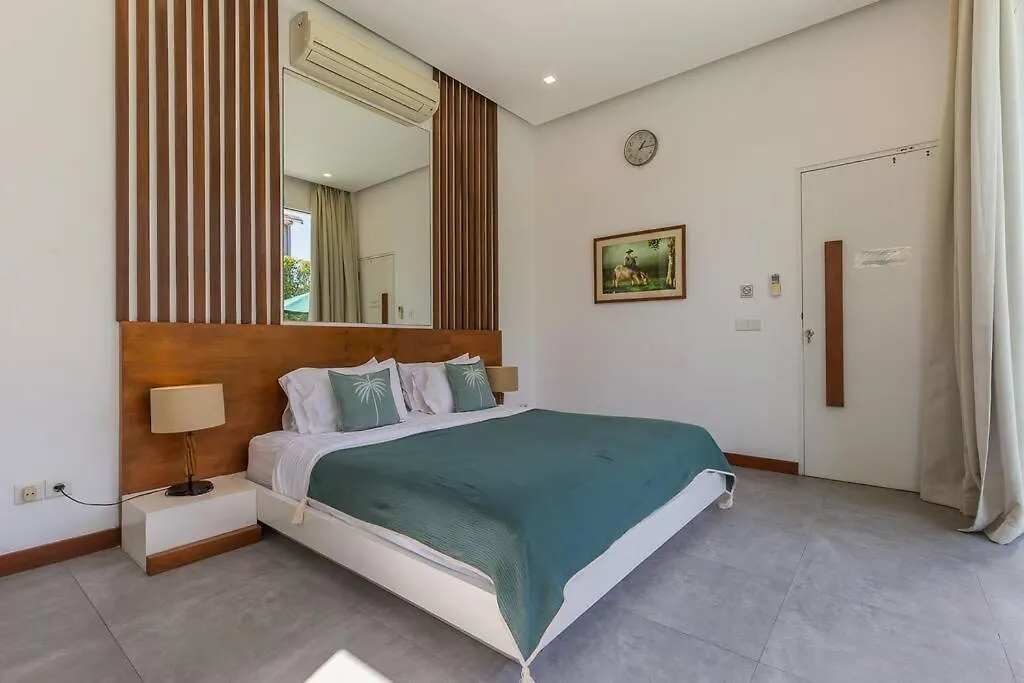 Villa Serenity: Modern Design Luxury 12M Pool And Bbq Seminyak 0*,  Indonesia