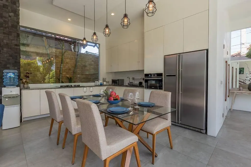 Villa Serenity: Modern Design Luxury 12M Pool And Bbq Seminyak